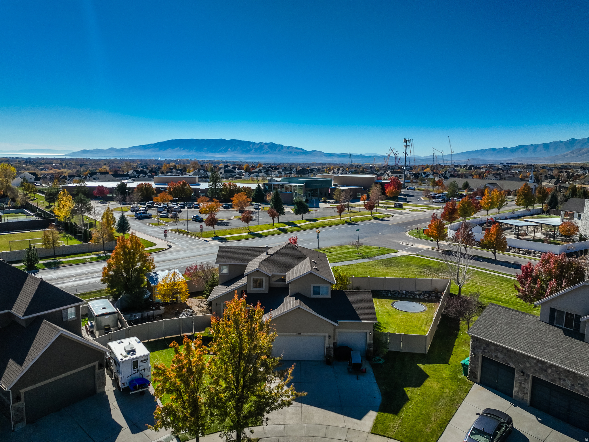 HIGHLAND HILLS - Residential