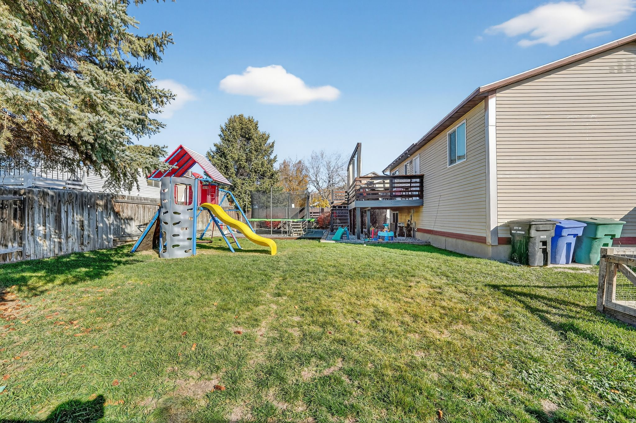 WOOD COV E PARK - Residential