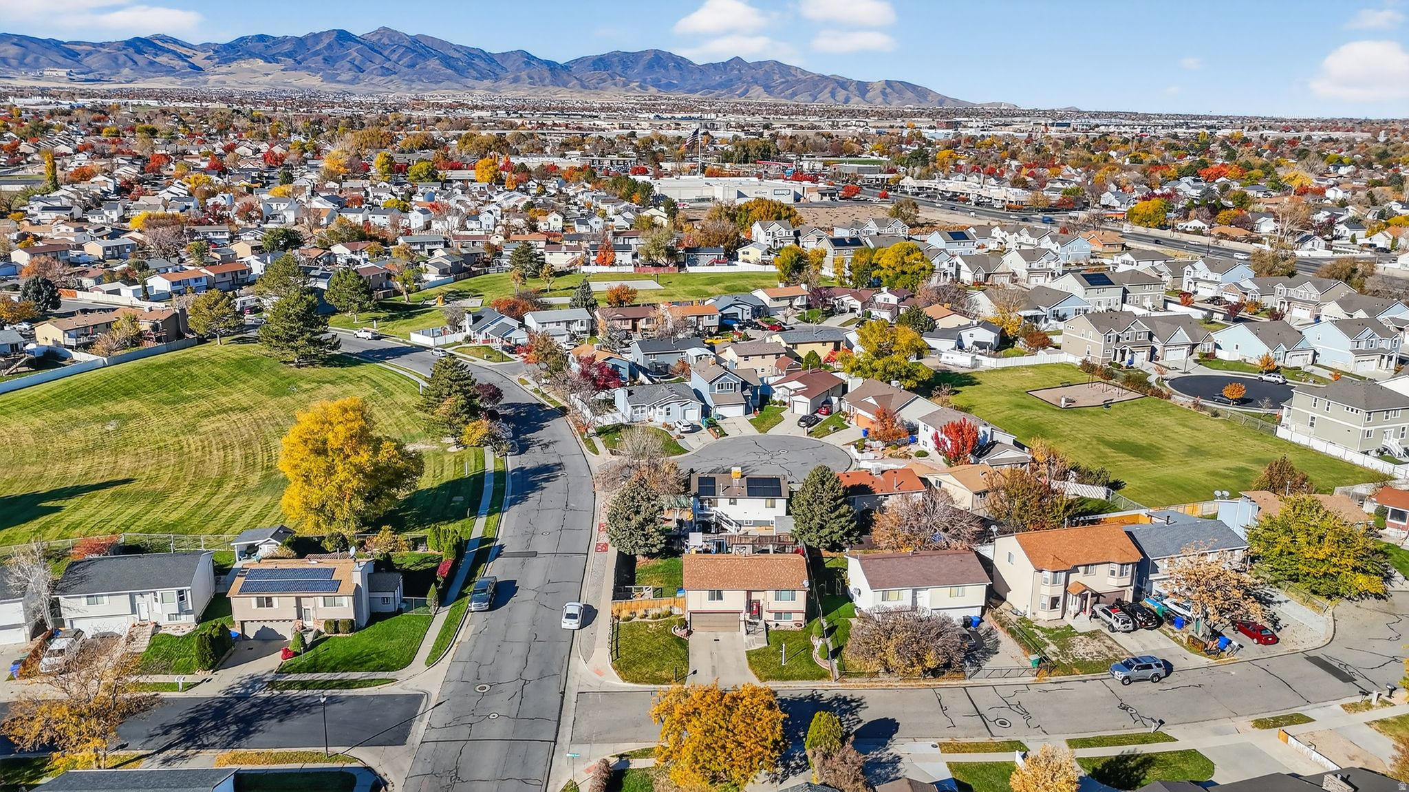 WOOD COV E PARK - Residential
