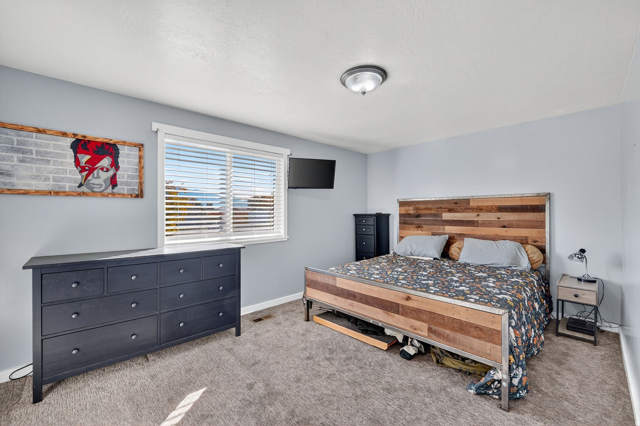 WOOD COV E PARK - Residential