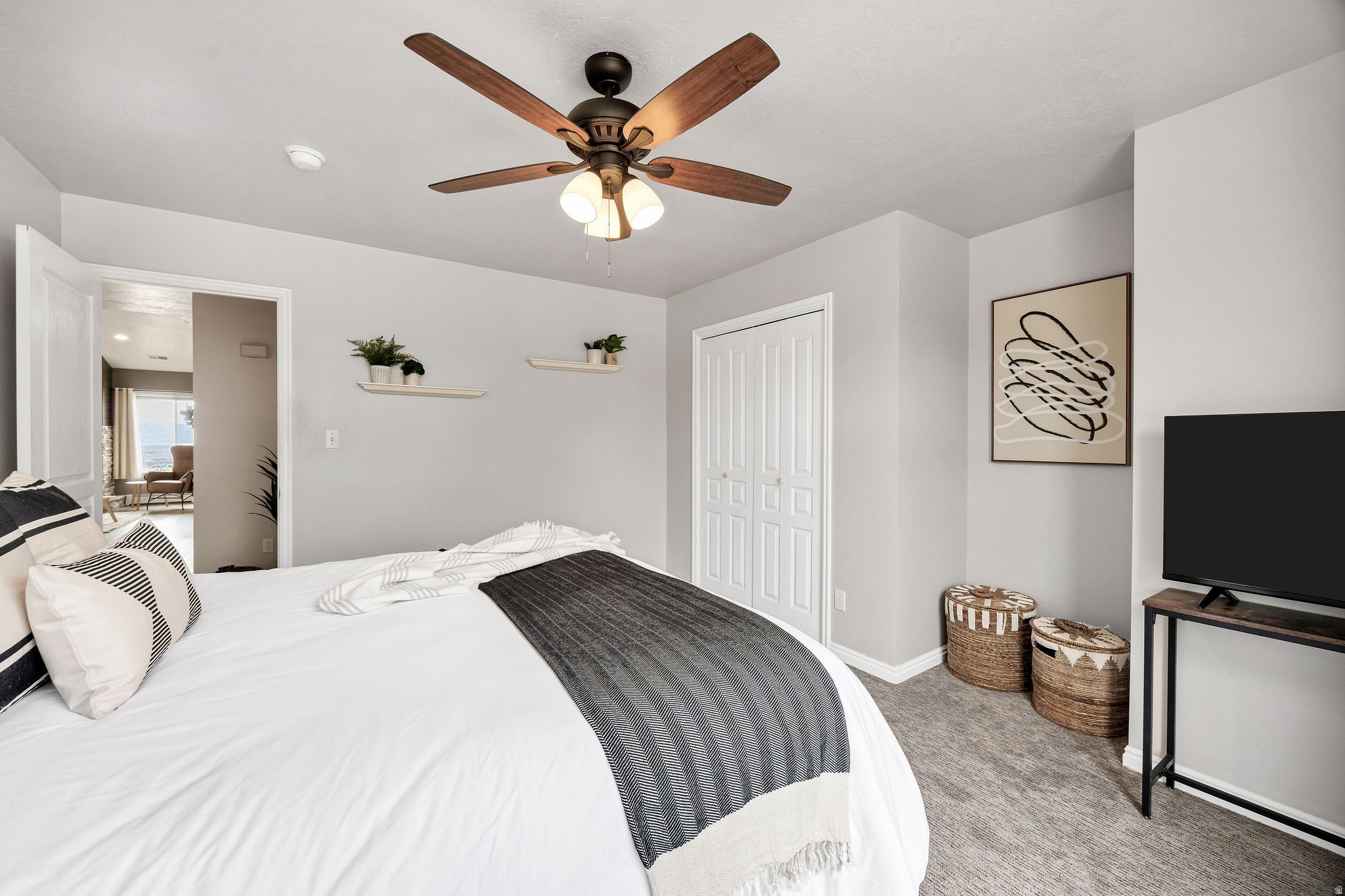 CANYON RIDGE - Residential