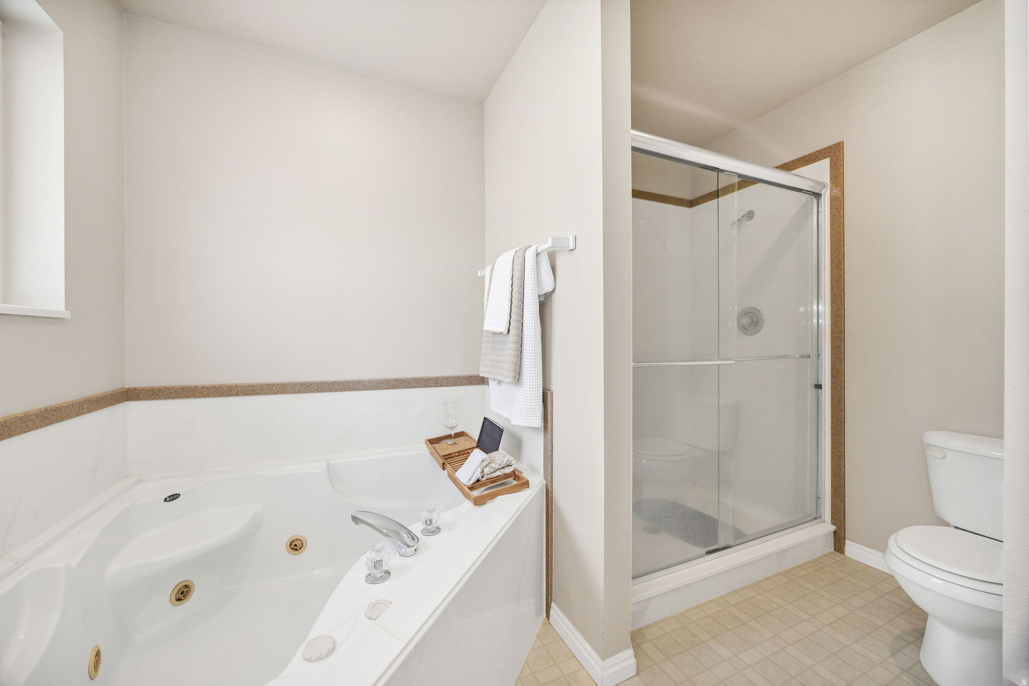 CANYON RIDGE - Residential