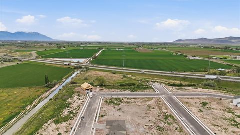 Tiny photo for 1404 S 110 W, Tremonton, UT 84337 (MLS # 2158019)