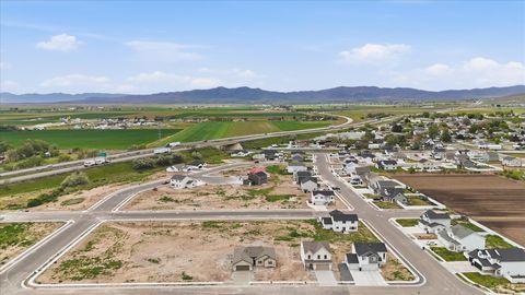 Tiny photo for 1404 S 110 W, Tremonton, UT 84337 (MLS # 2158019)