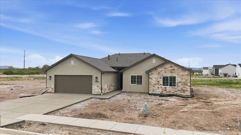 Tiny photo for 1404 S 110 W, Tremonton, UT 84337 (MLS # 2158019)