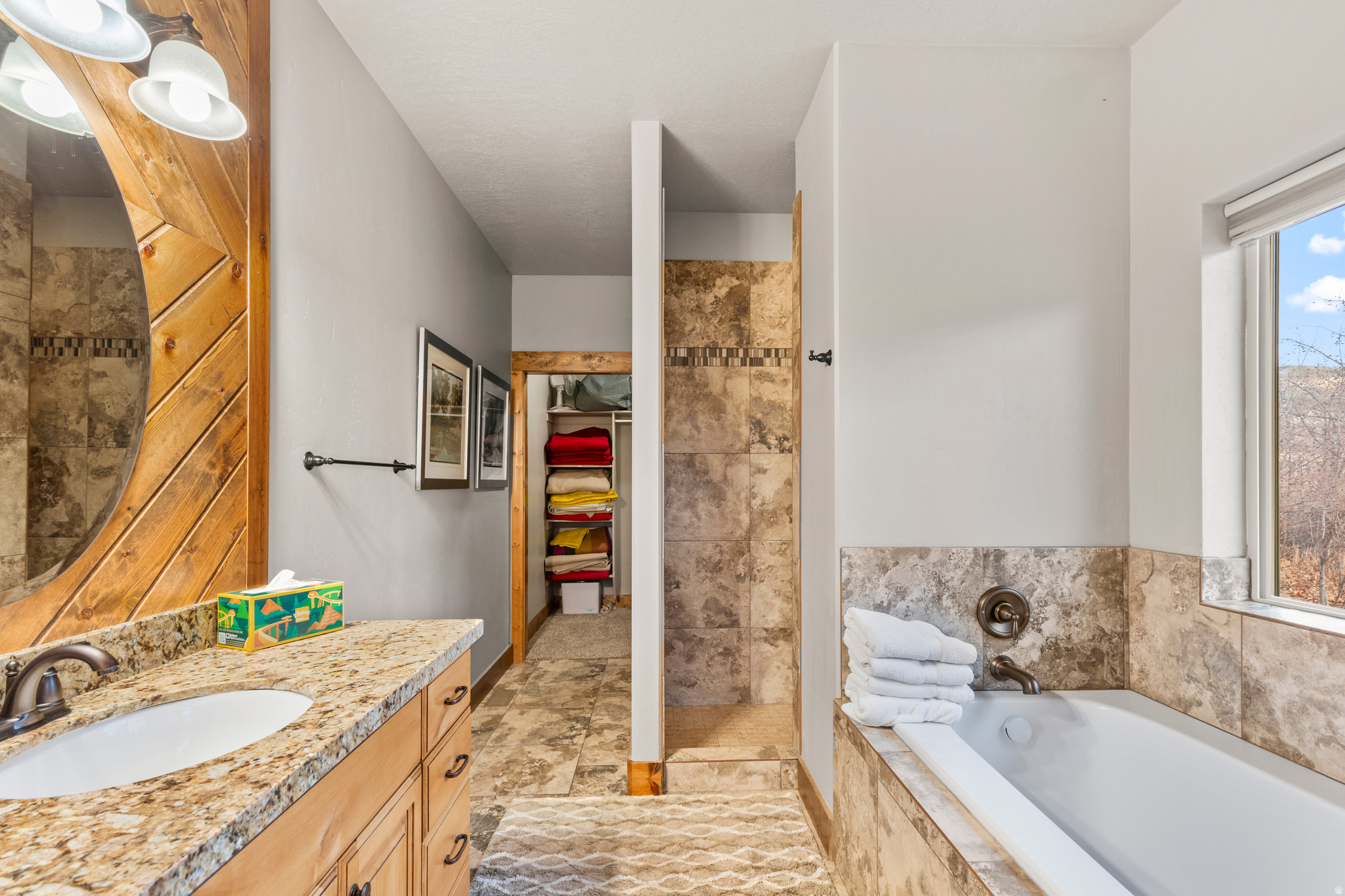 RESERVE PH 4 LOT 47 - Residential