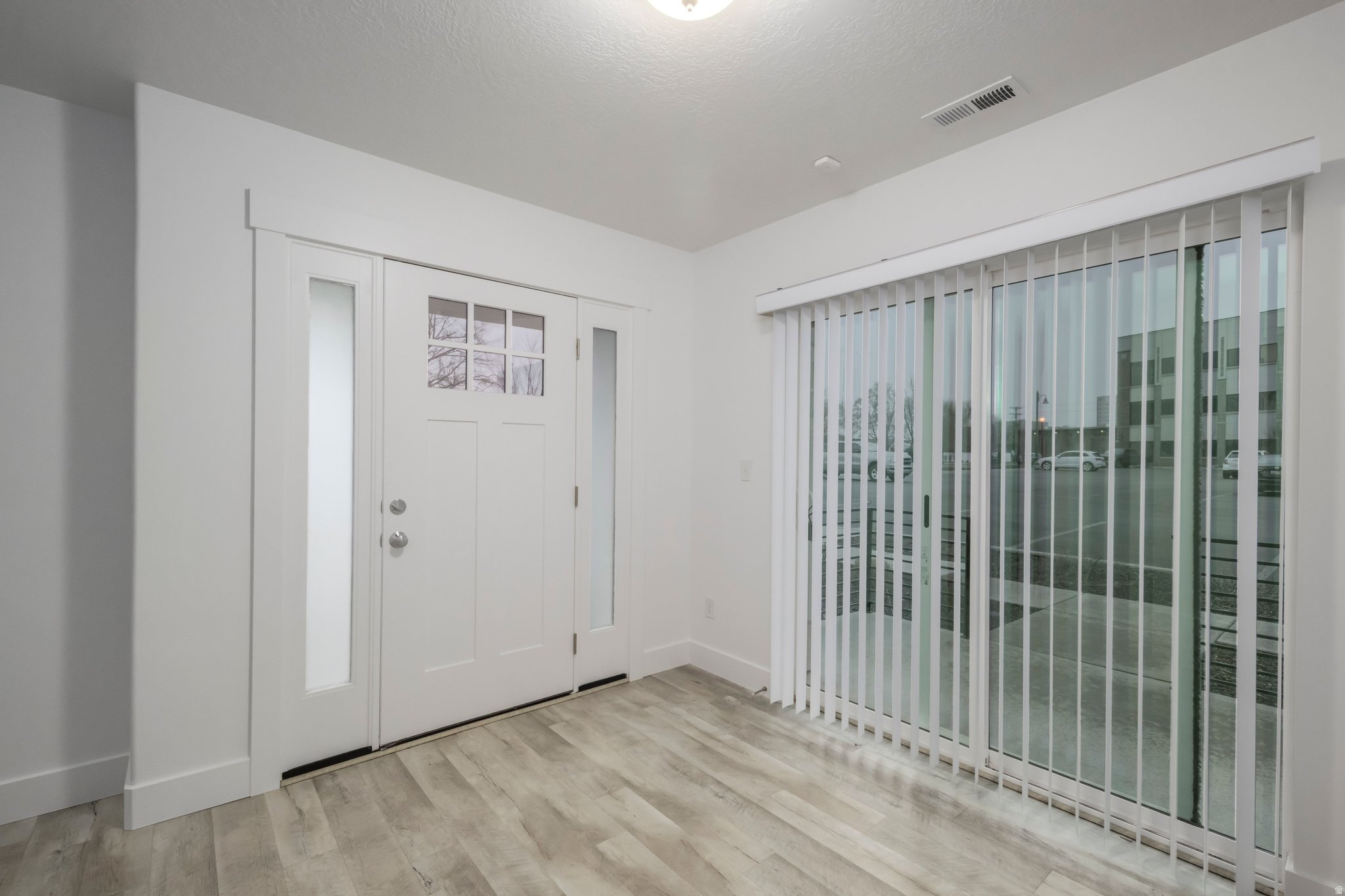 GRANTON SQUARE - Residential