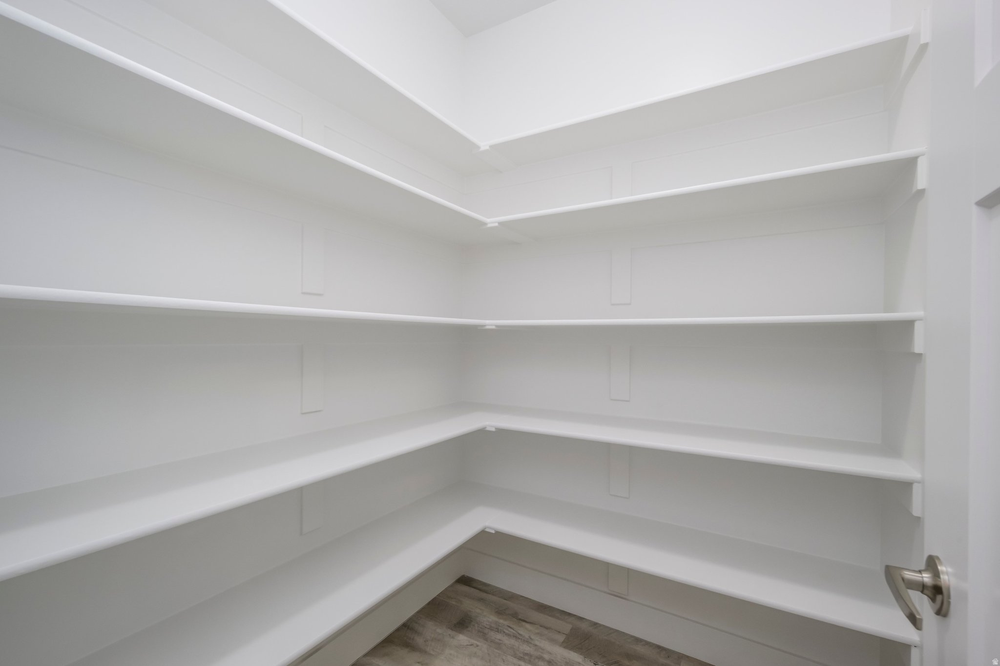 GRANTON SQUARE - Residential