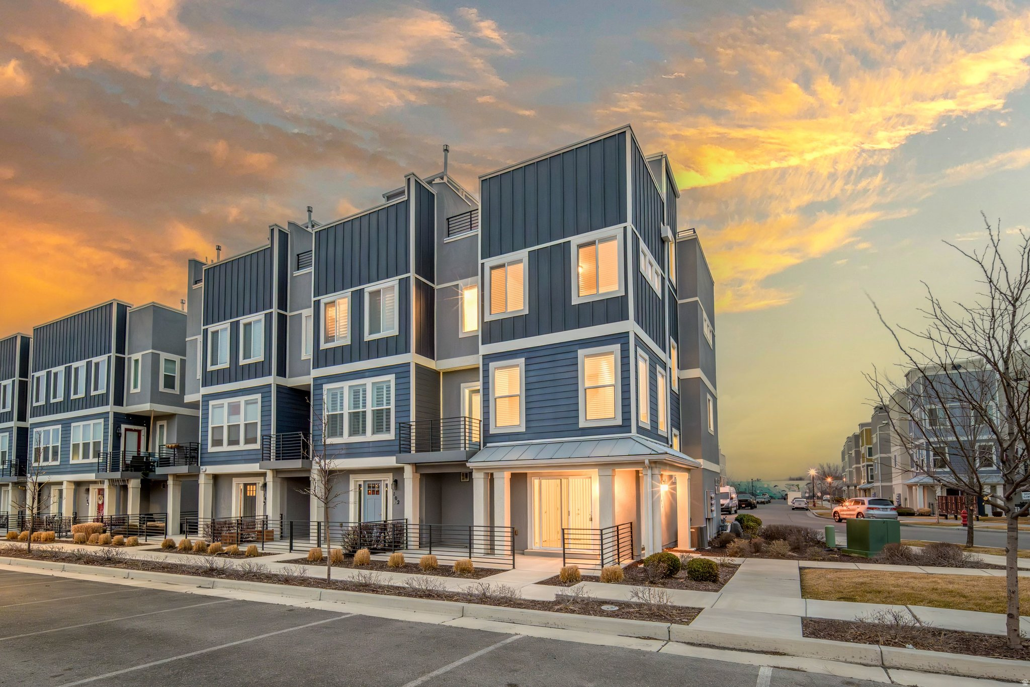 GRANTON SQUARE - Residential