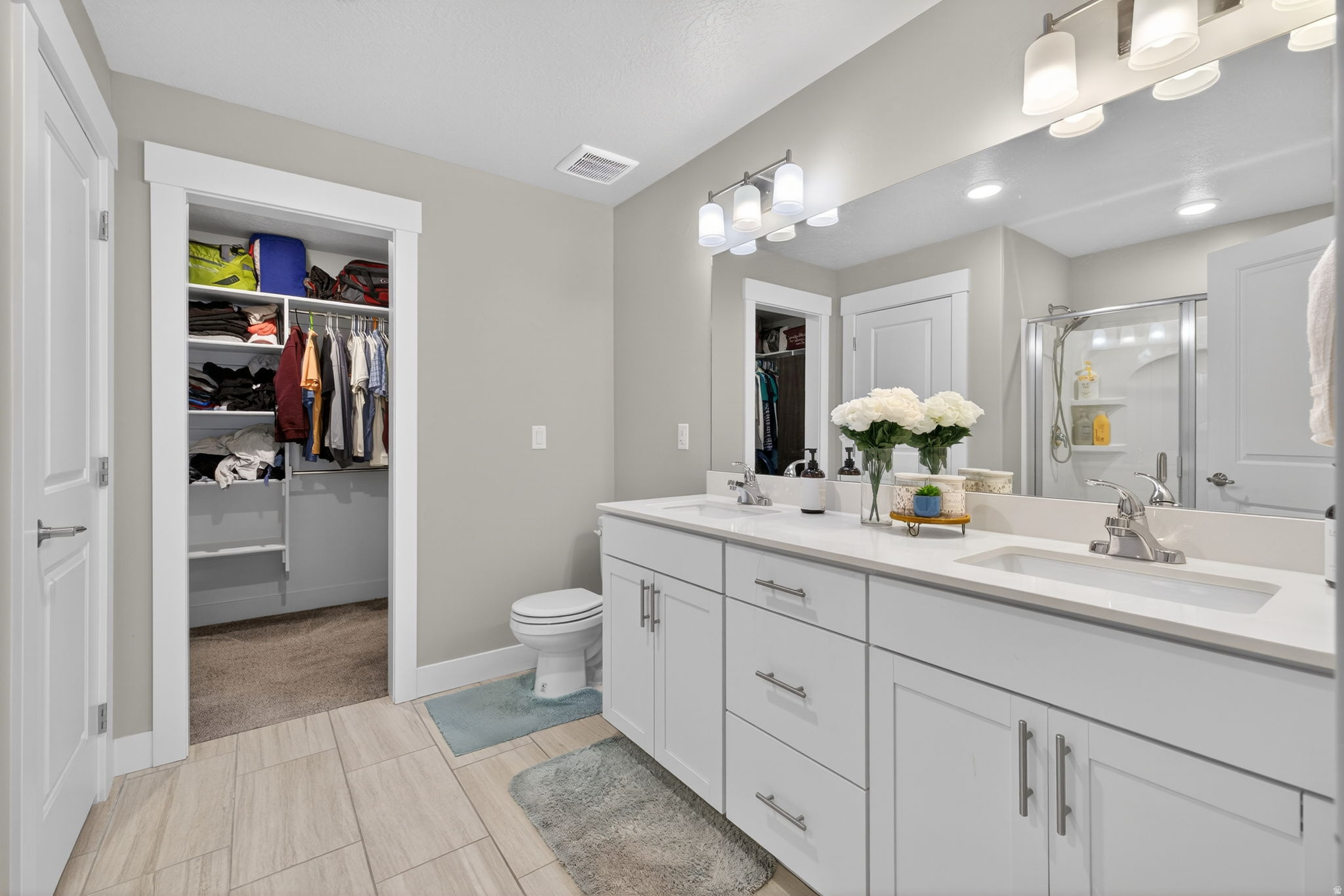 LAKEVIEW - Residential