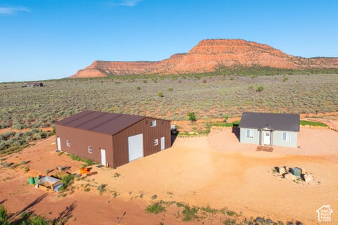 Photo of 215 S COPPER RD E, Kanab, UT 84741 (MLS # 2187727)