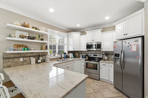 Tiny photo for 576 N 100 E, Springville, UT 84663 (MLS # 2132475)