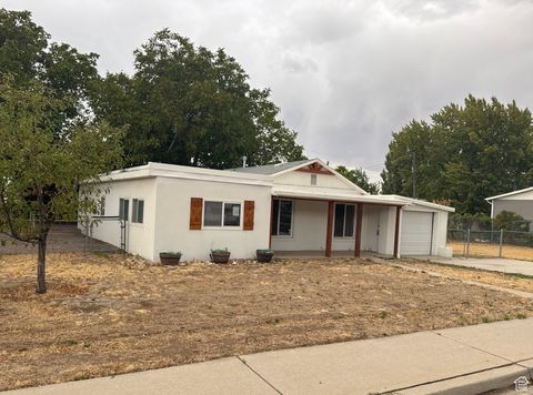 Tiny photo for 915 N 350 E, Orem, UT 84057 (MLS # 2118298)