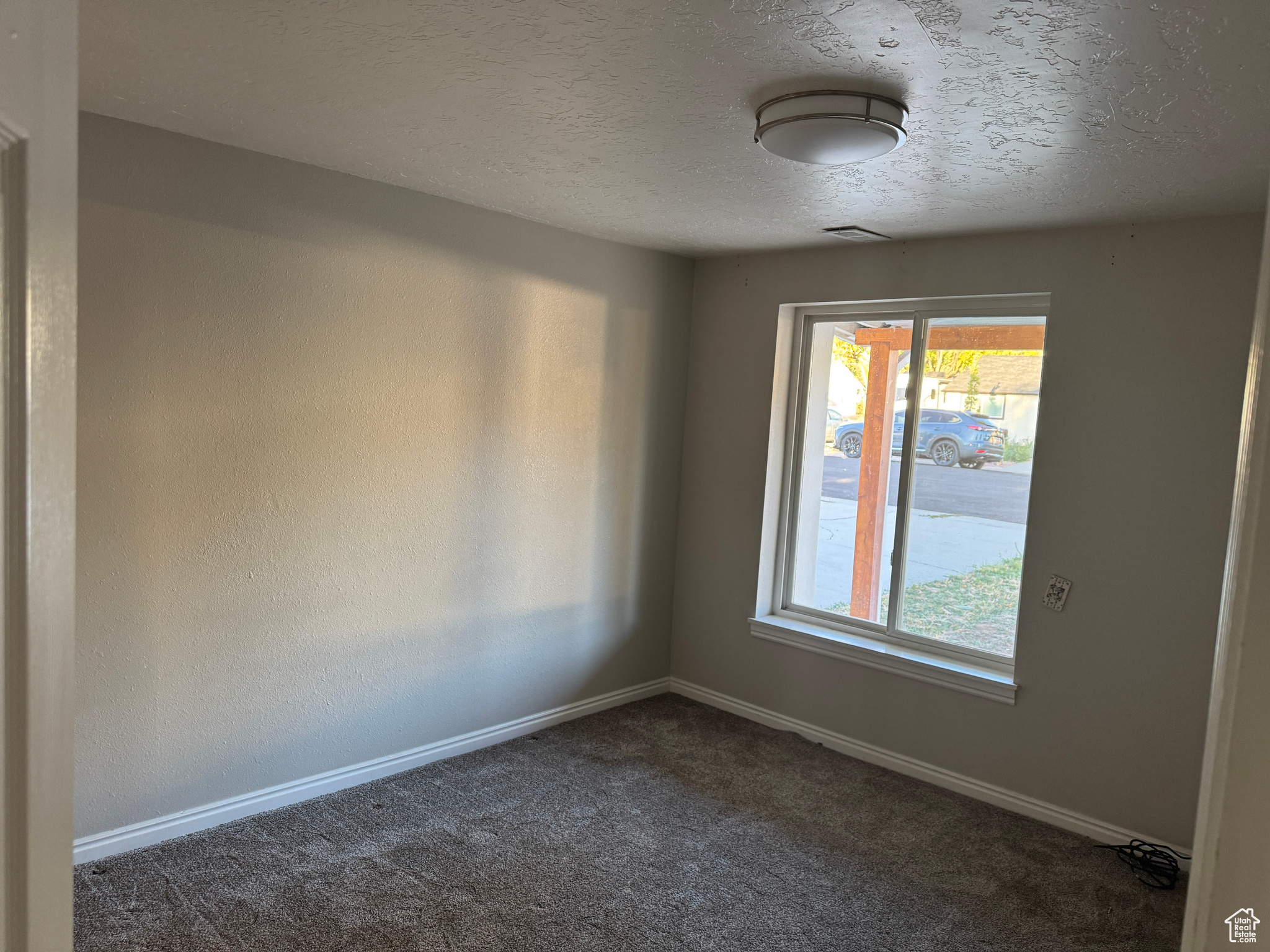 CANYON ROAD - Residential