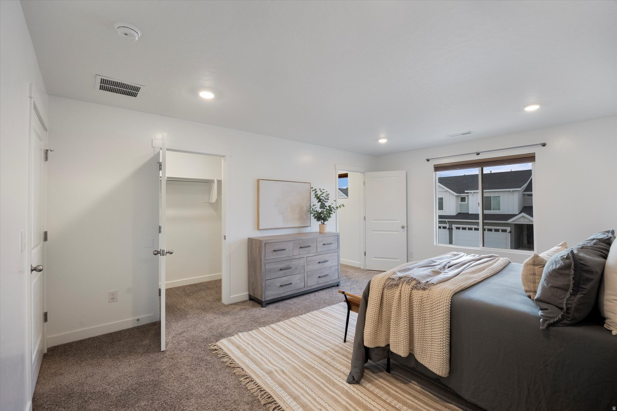 SPRING RANCH - Residential