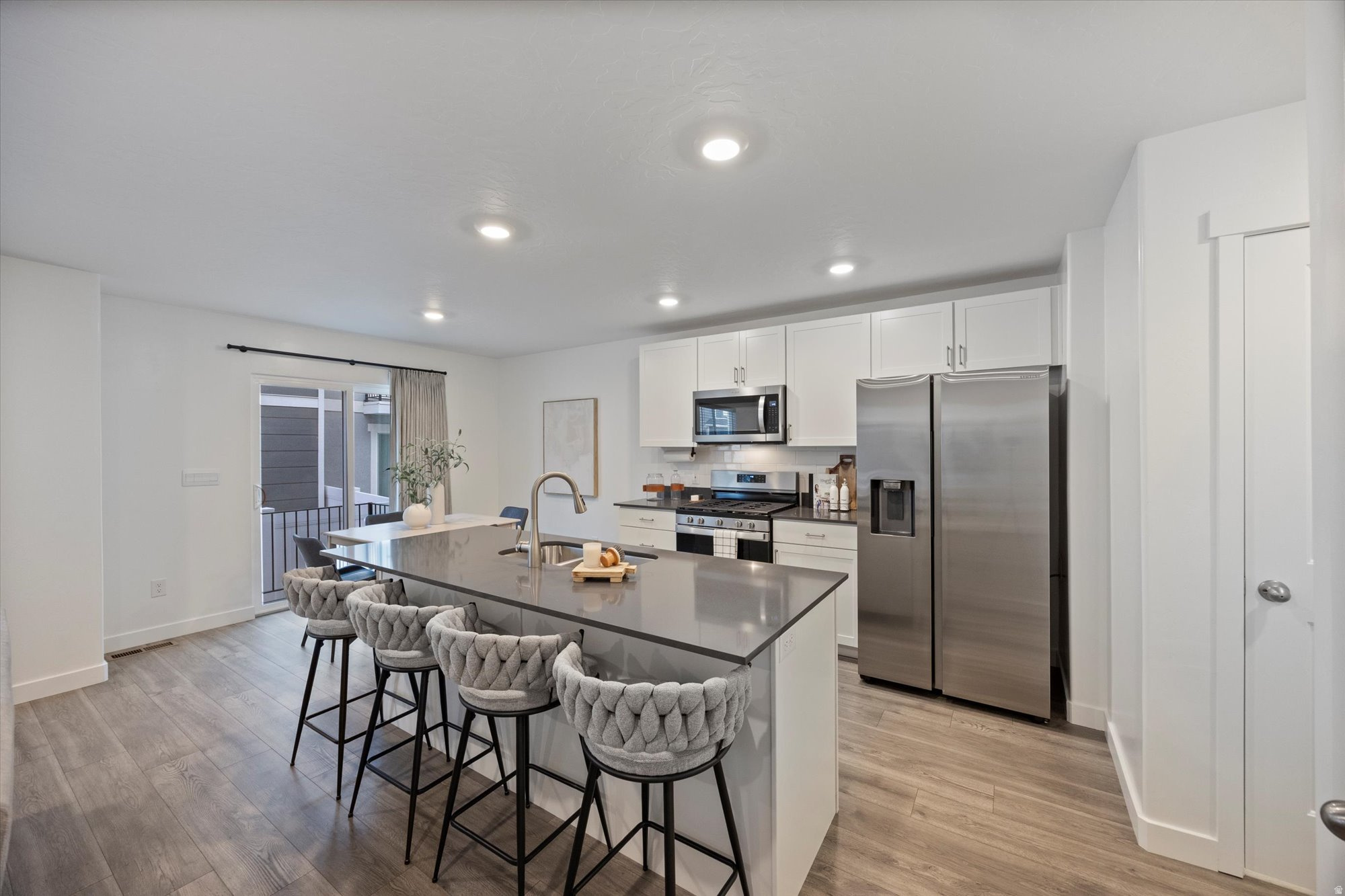 SPRING RANCH - Residential