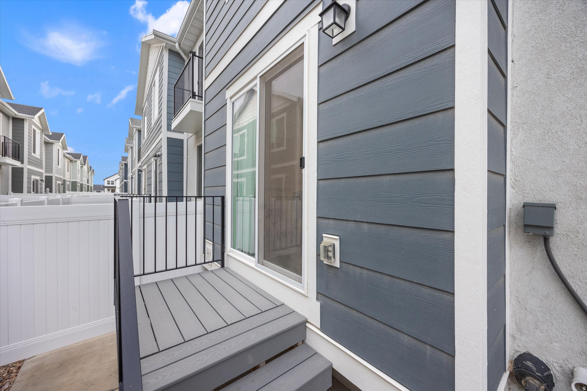 SPRING RANCH - Residential