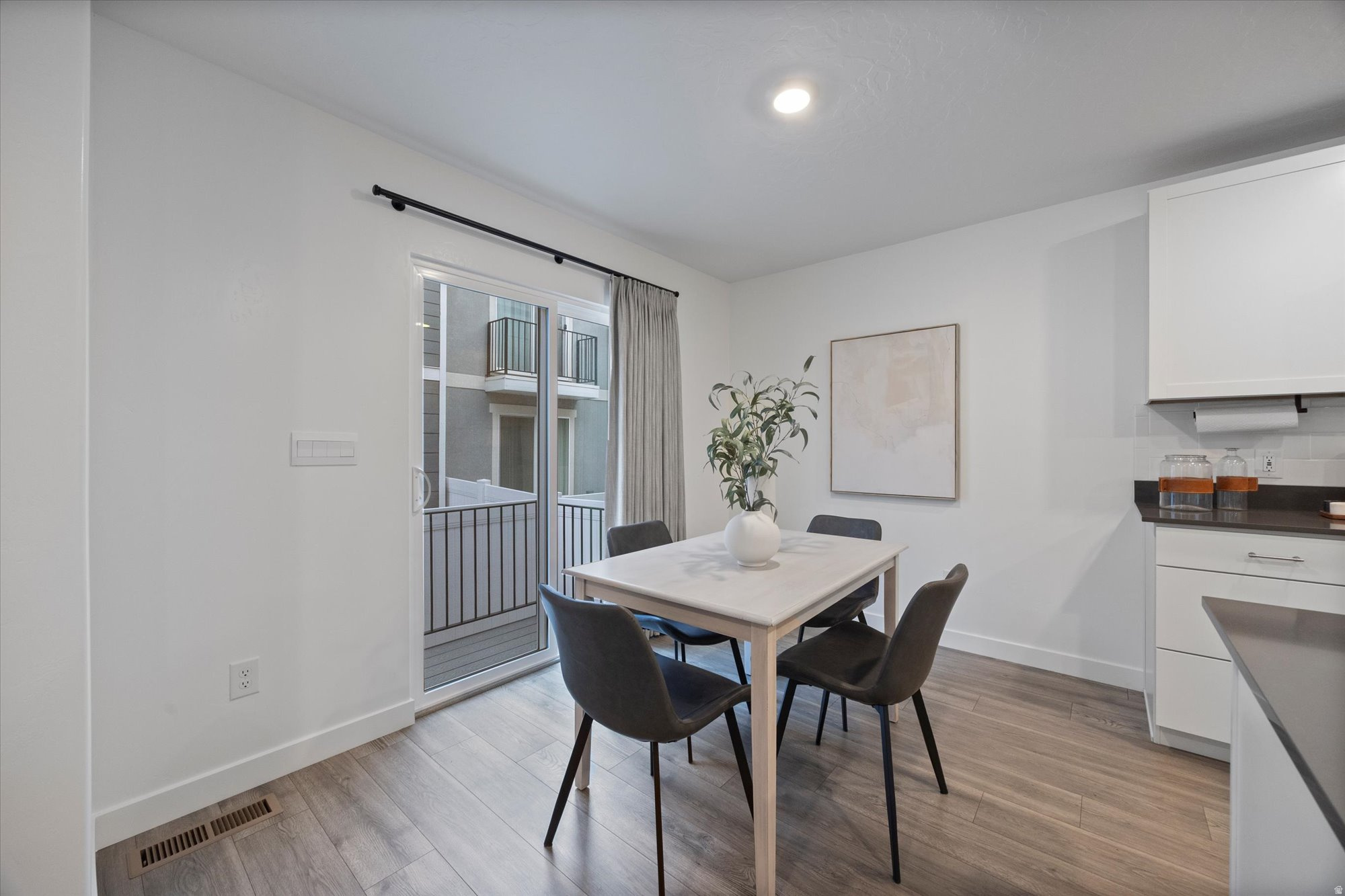 SPRING RANCH - Residential