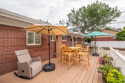 Tiny photo for 831 W 3900 S, Bountiful, UT 84010 (MLS # 2173860)