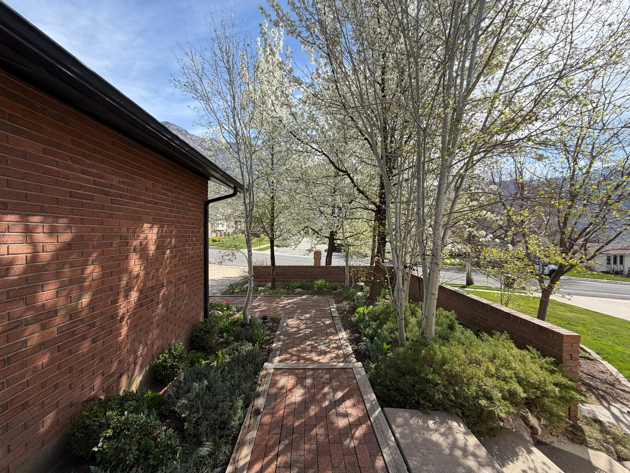 INDIAN HILLS - Residential