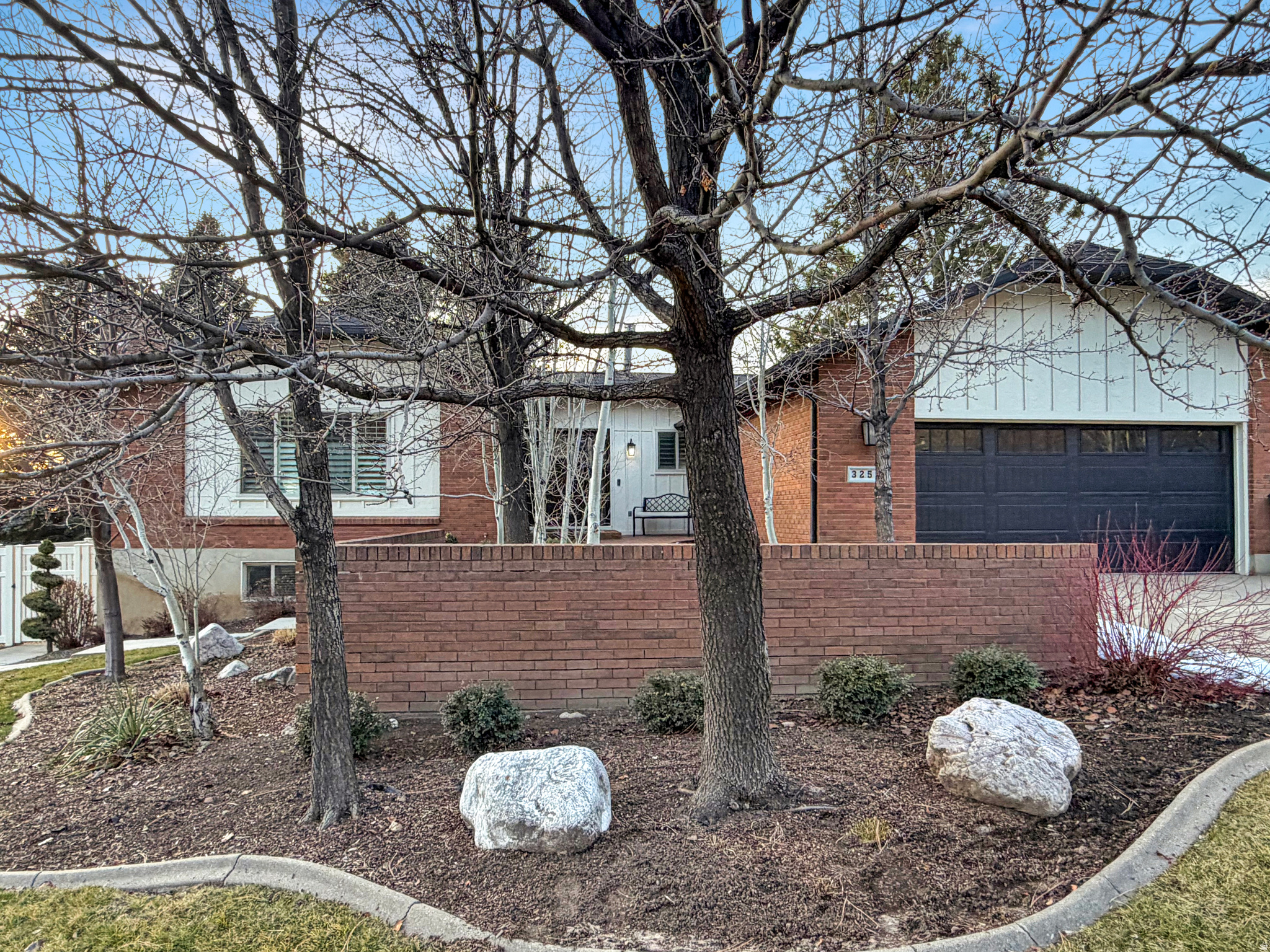 INDIAN HILLS - Residential