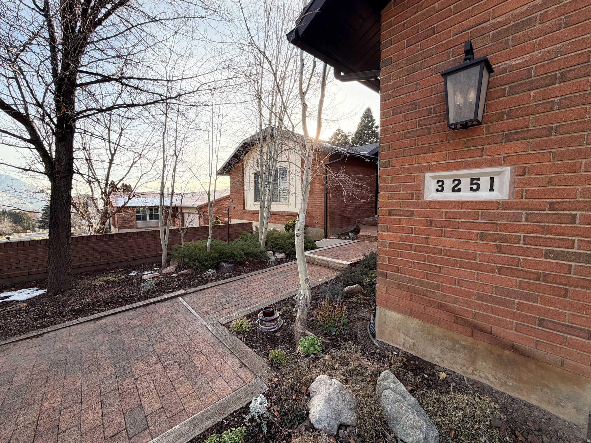 INDIAN HILLS - Residential