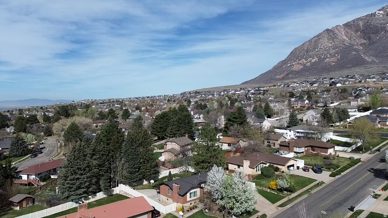 INDIAN HILLS - Residential