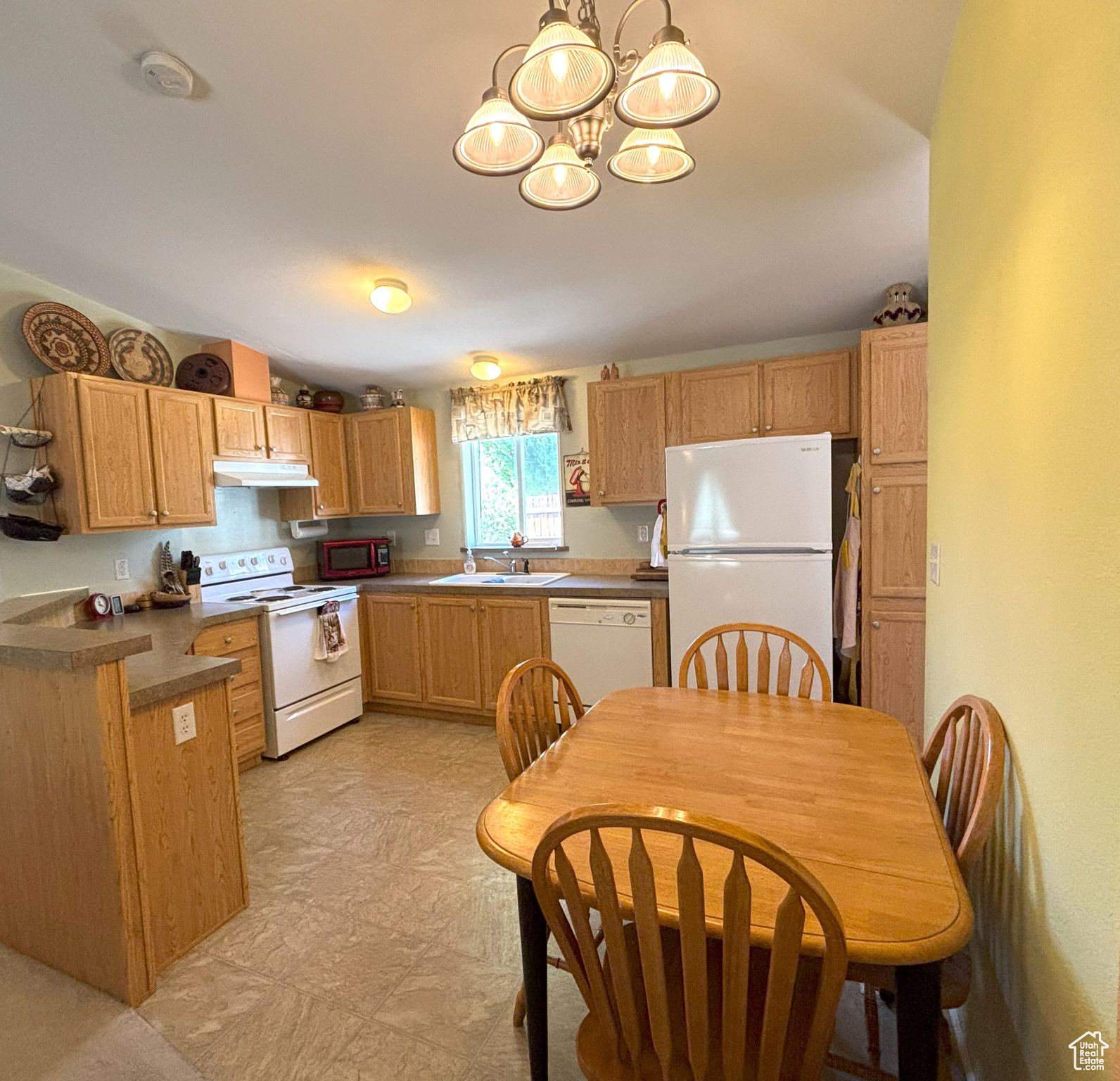 Moab, Utah 84532, United States, 3 Bedrooms Bedrooms, ,2 BathroomsBathrooms,Residential,Active,147743