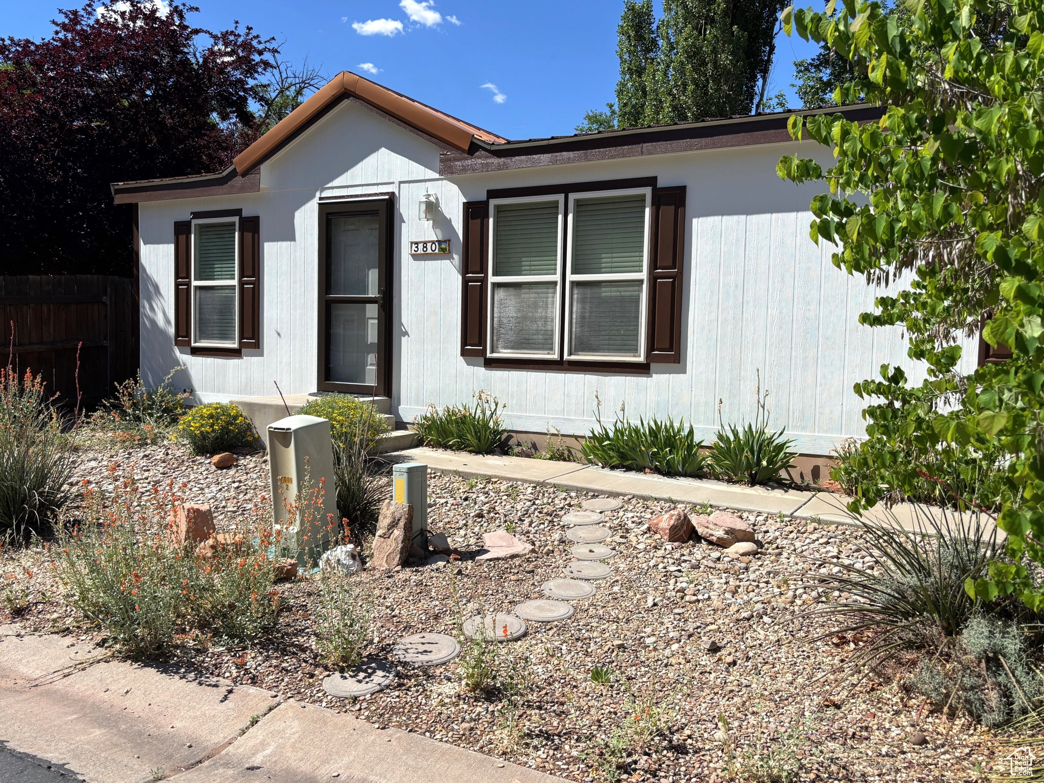 Moab, Utah 84532, United States, 3 Bedrooms Bedrooms, ,2 BathroomsBathrooms,Residential,Active,147743