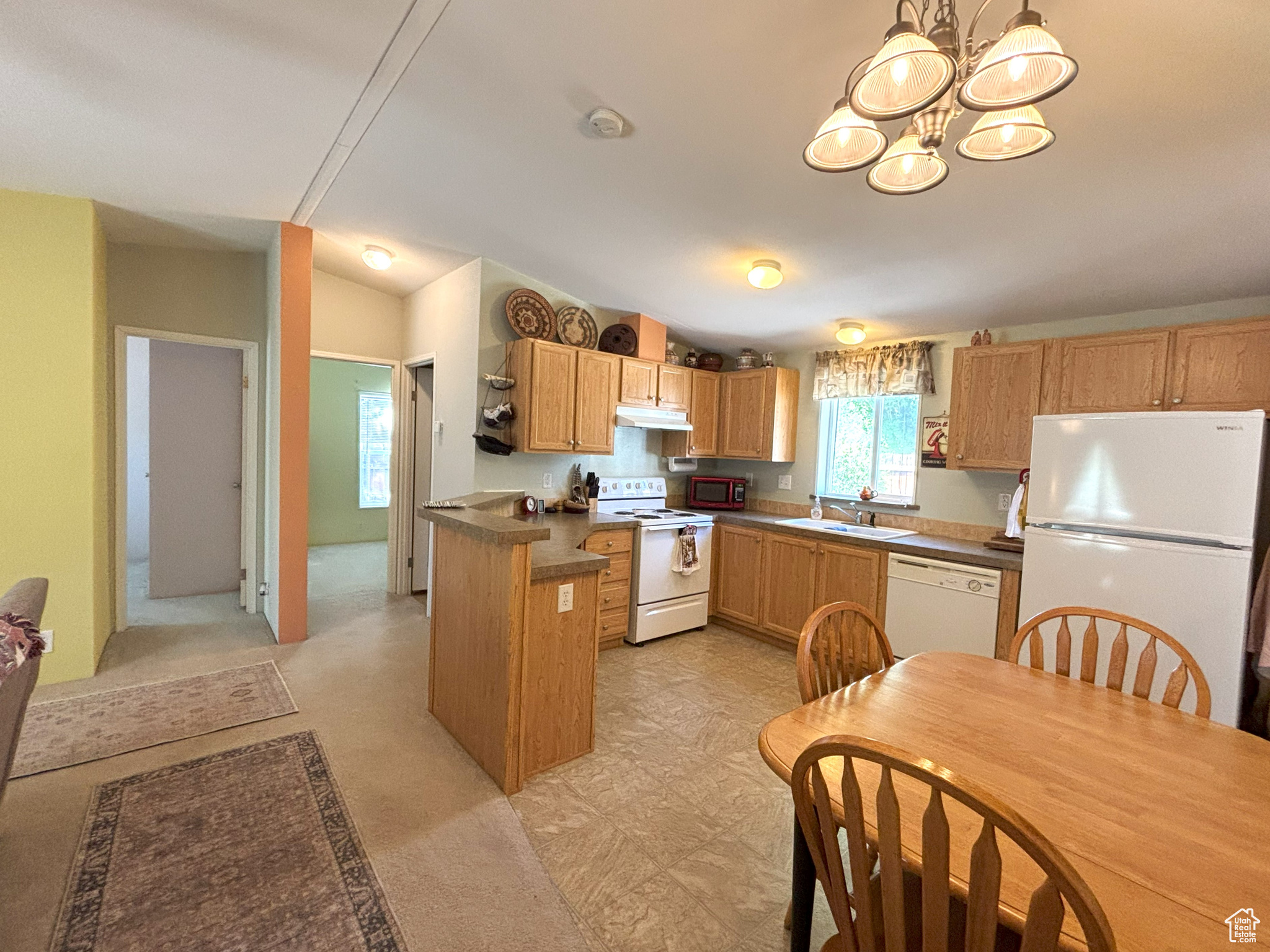 Moab, Utah 84532, United States, 3 Bedrooms Bedrooms, ,2 BathroomsBathrooms,Residential,Active,147743