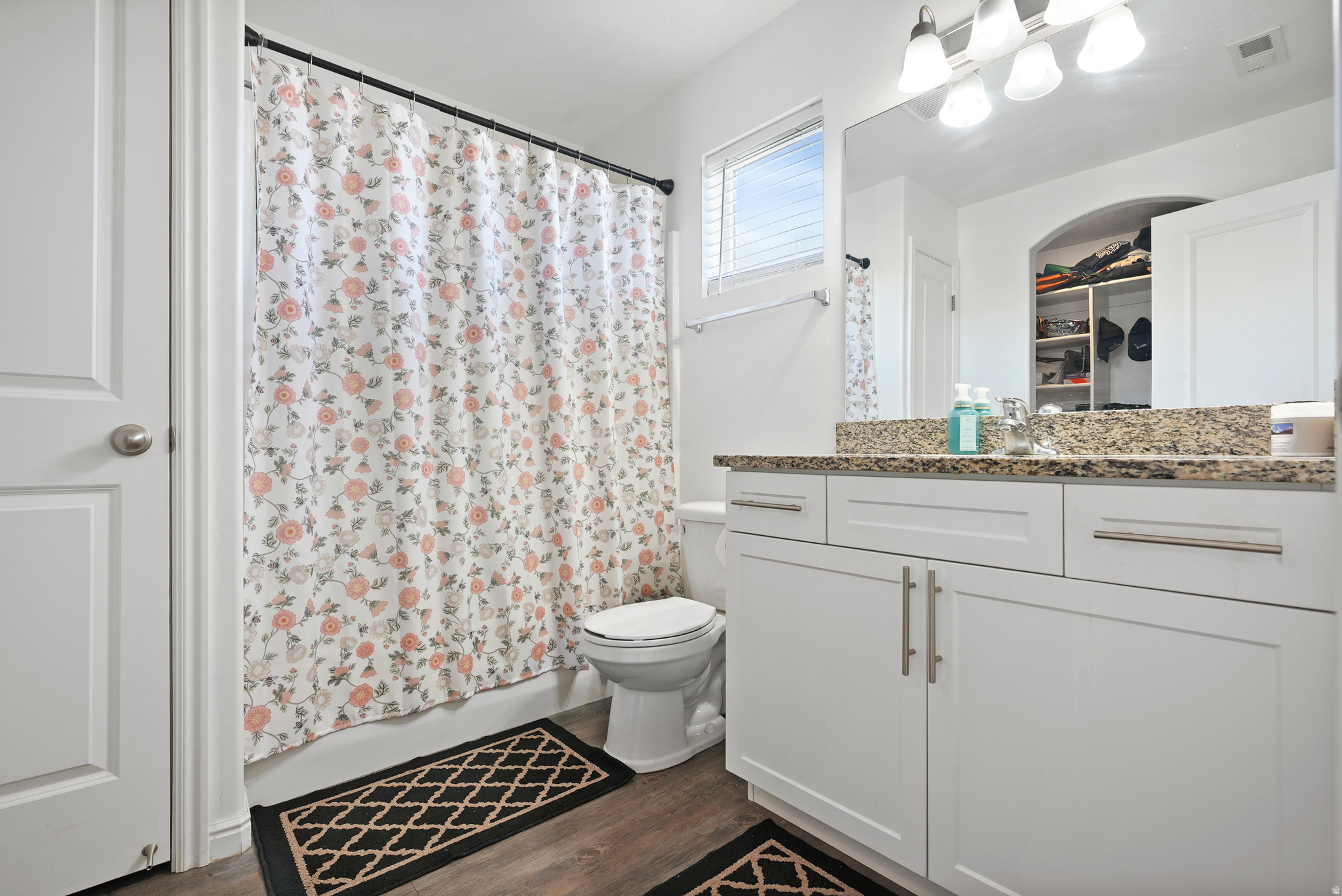 WINDSOR ESTATES - Residential