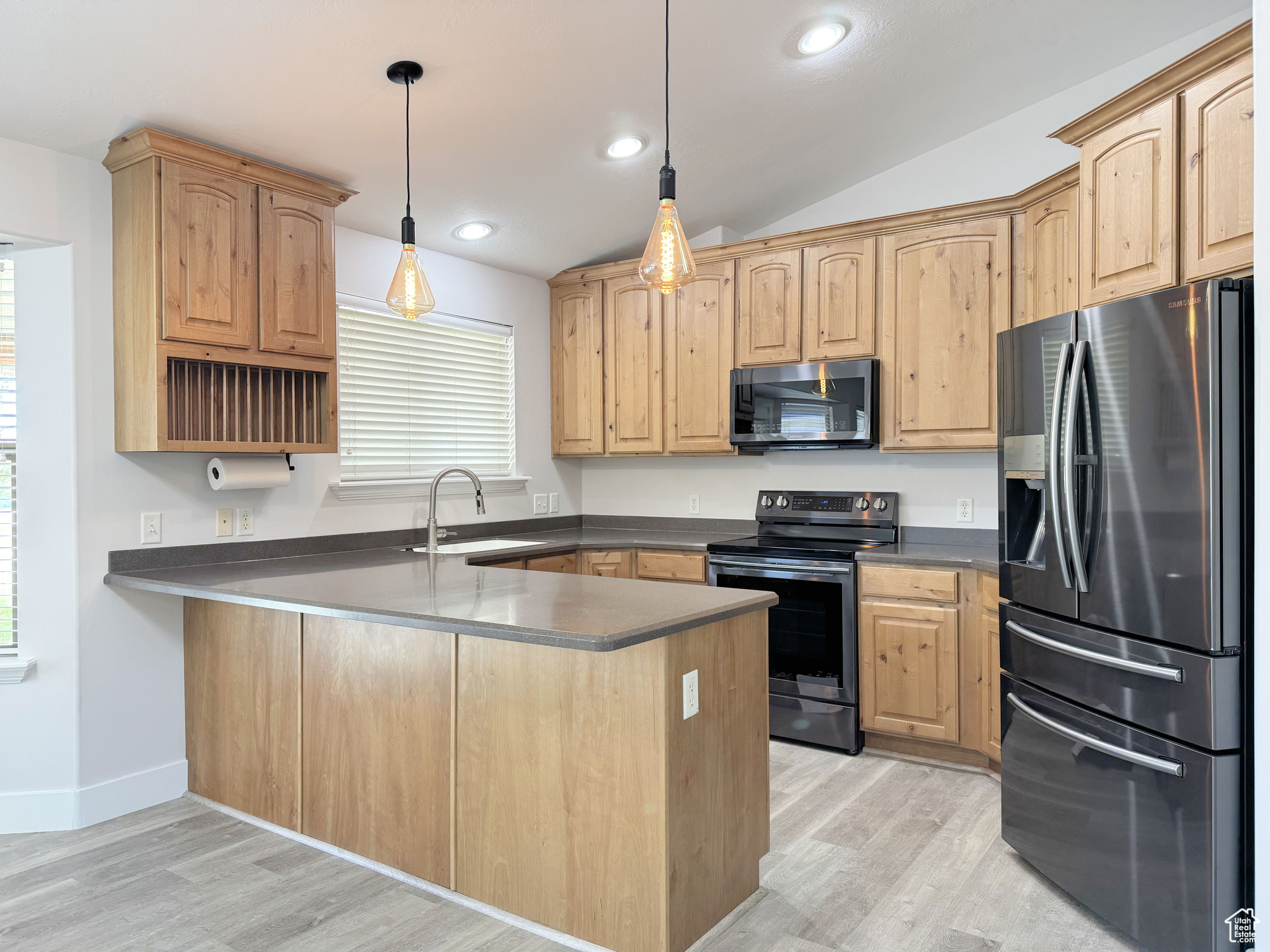 GOLF COURSE ISLAND - Residential