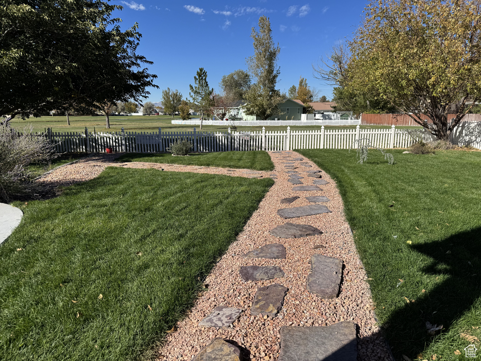 GOLF COURSE ISLAND - Residential