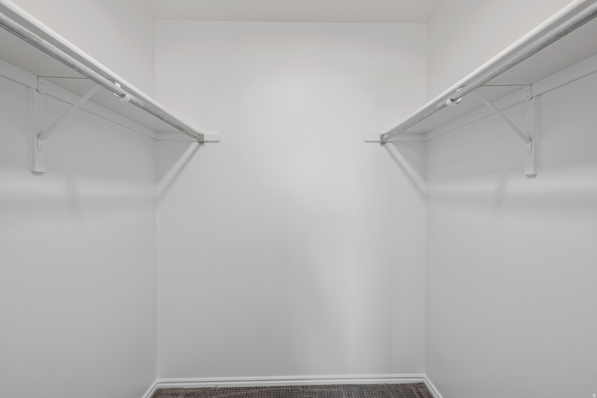 BROOKFIELD - Residential