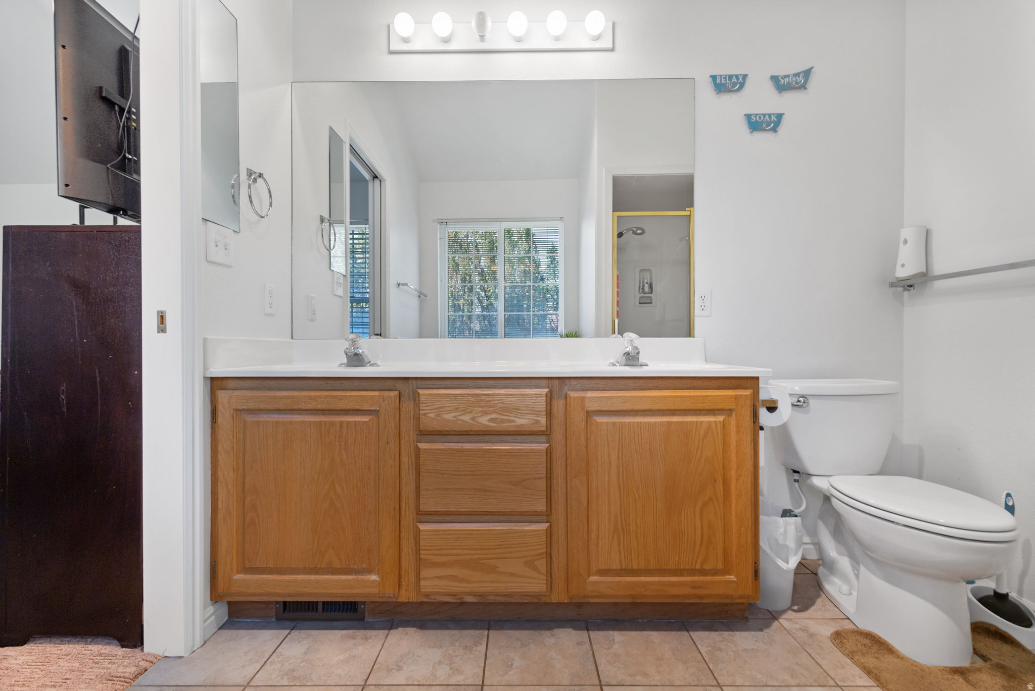 COUNTRY SIDE - Residential Income