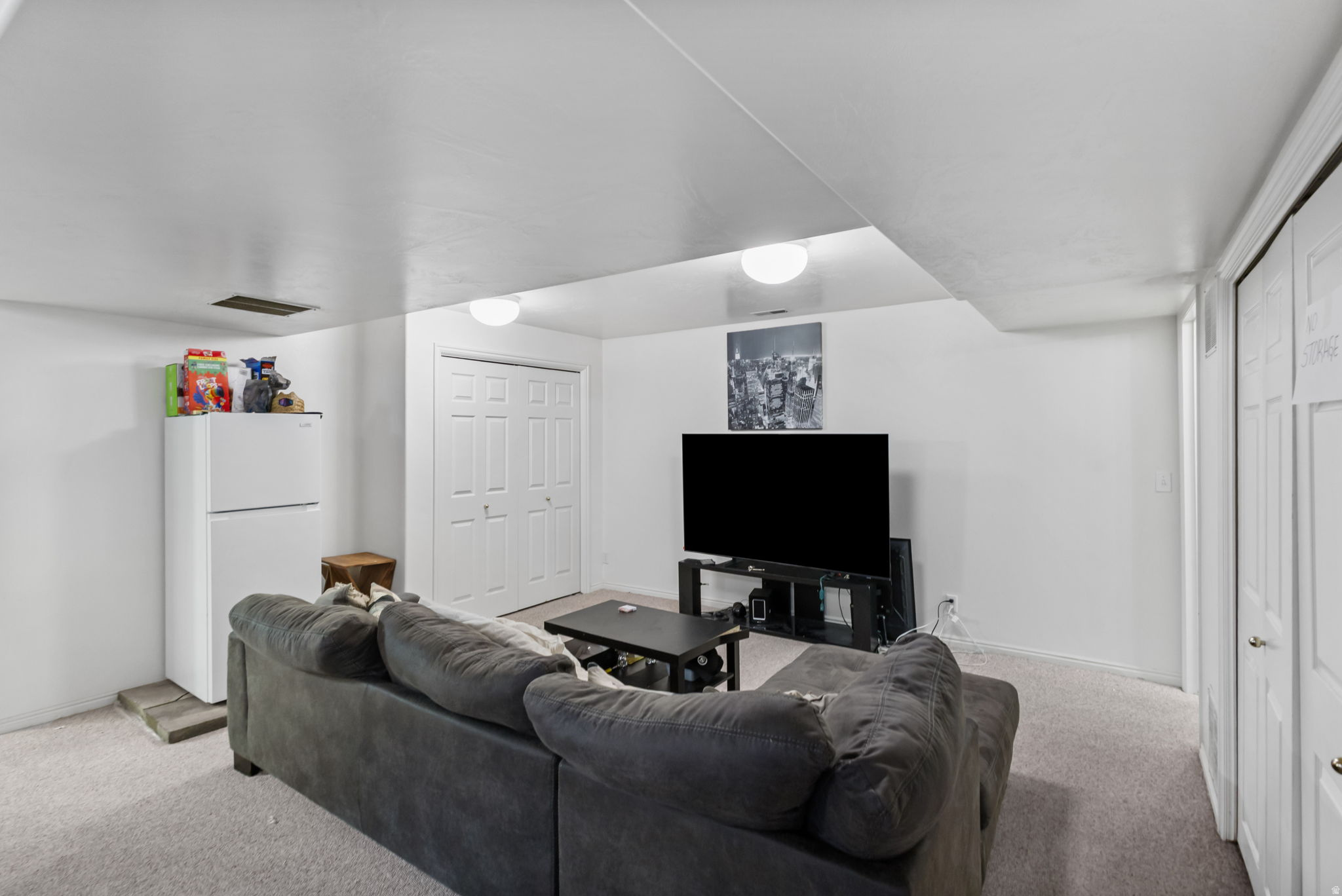 COUNTRY SIDE - Residential Income