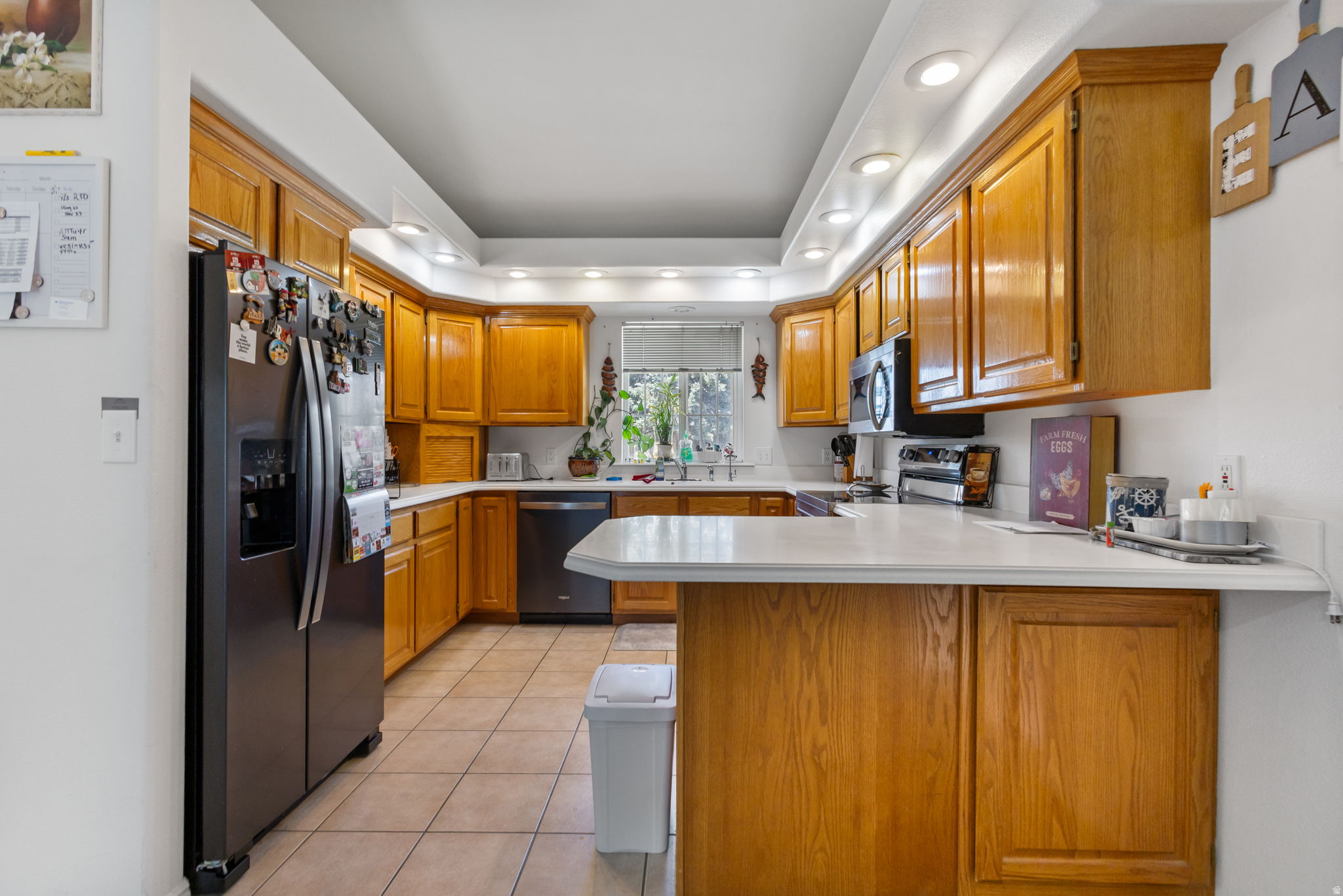 COUNTRY SIDE - Residential Income