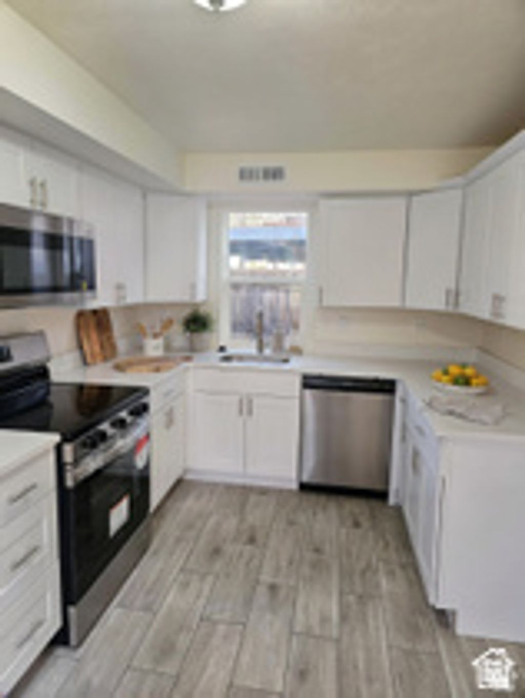 Photo of 2816 S ADAMS ST, Salt Lake City, UT 84115 (MLS # 2154954)