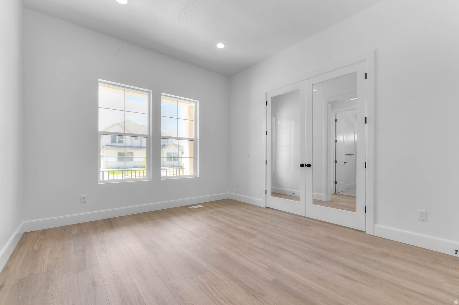 BIG WILLOW CREEK 312 - Residential