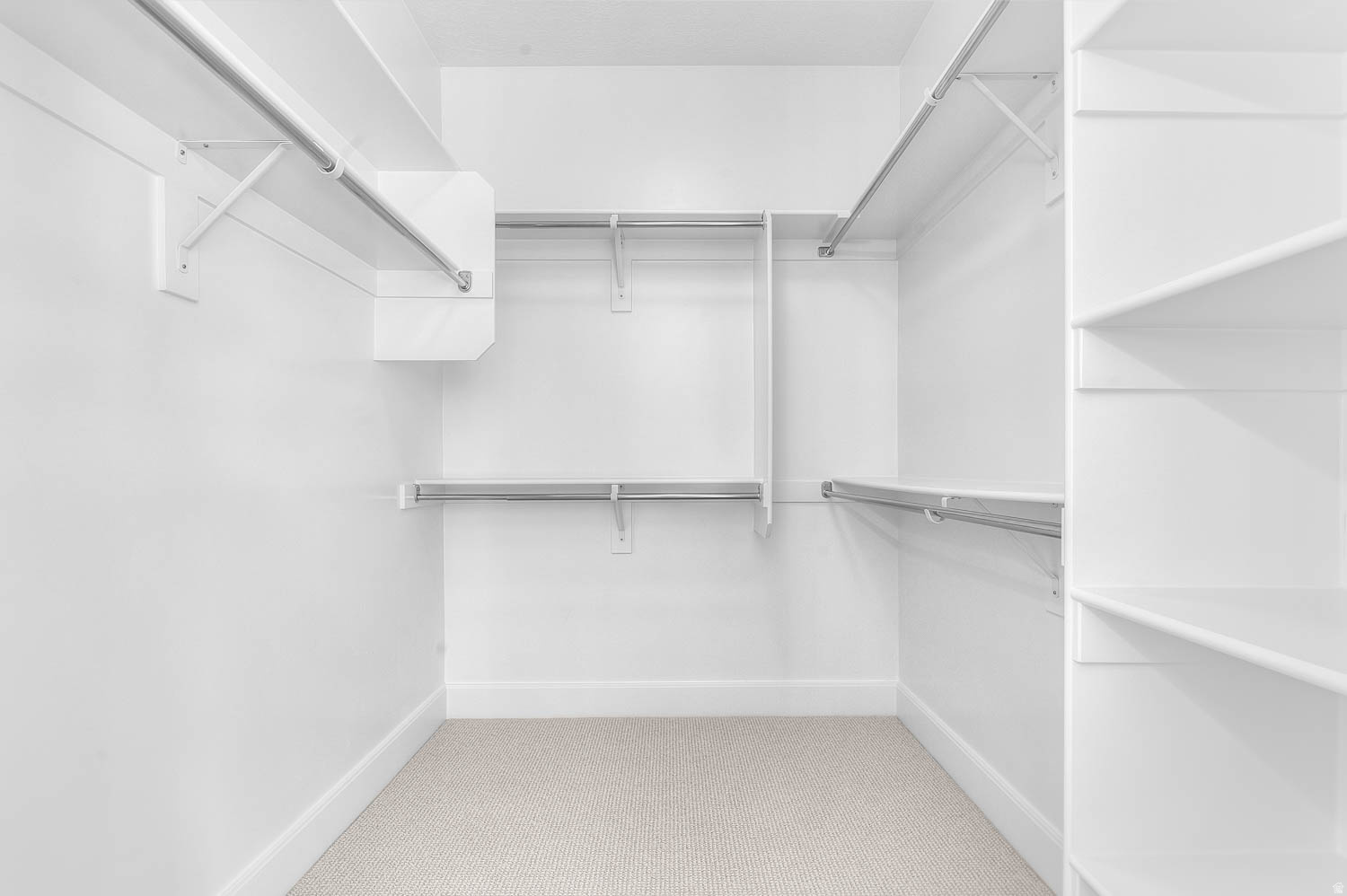 BIG WILLOW CREEK 312 - Residential