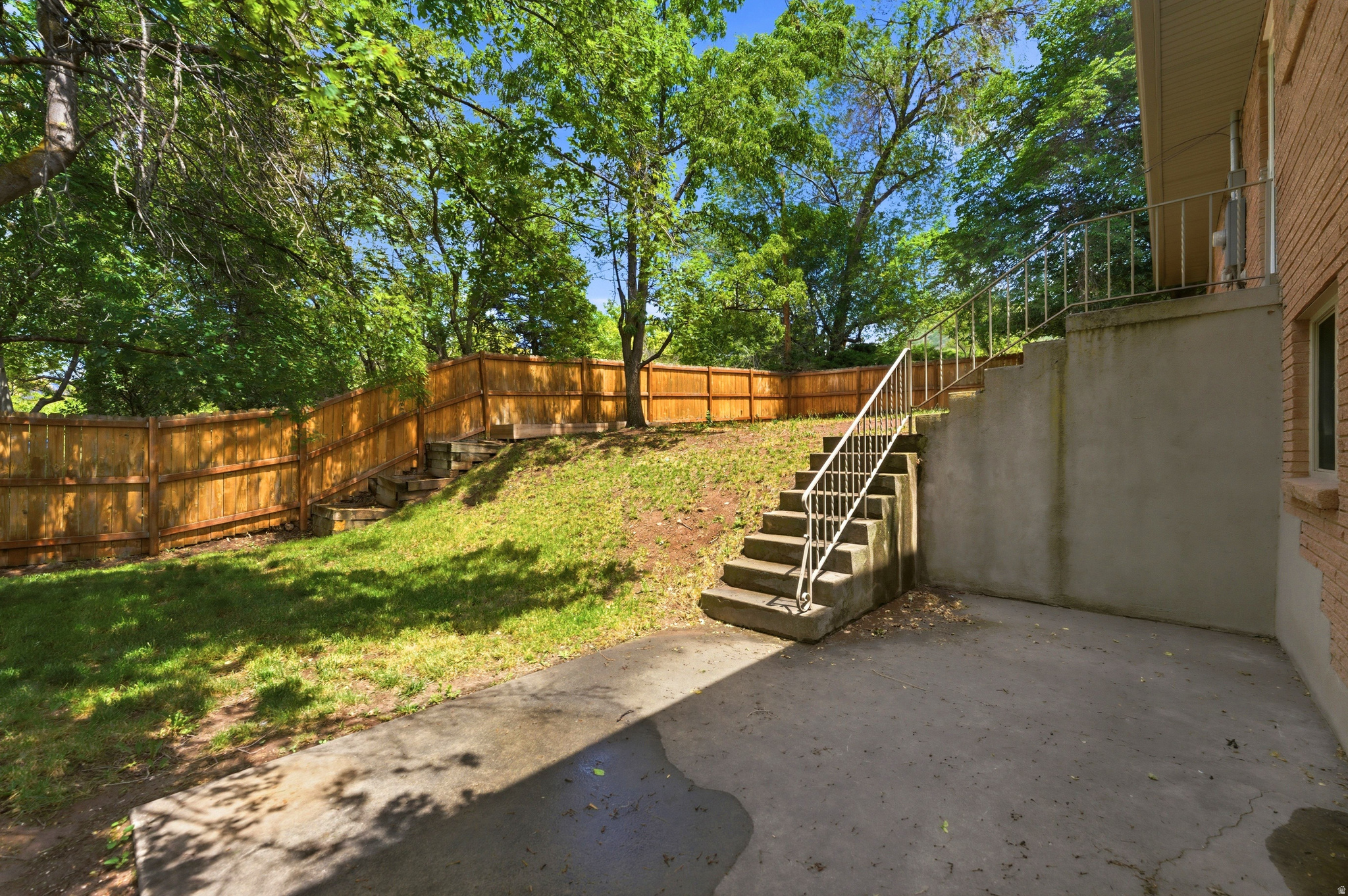 BELVIEW SLOPES FLAT 8 - Residential