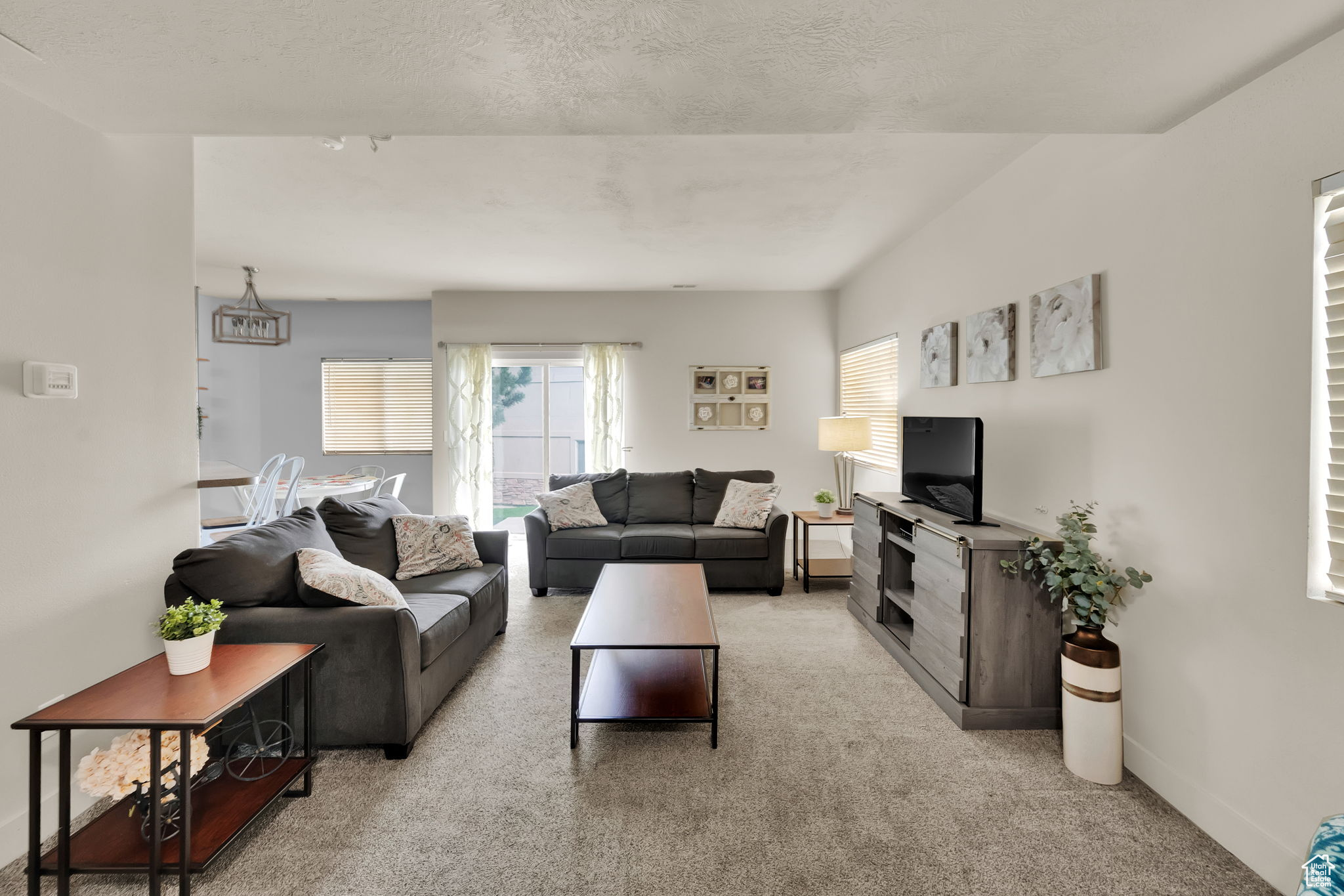 ASPEN SPRINGS PHASE 2 CONDO - Residential