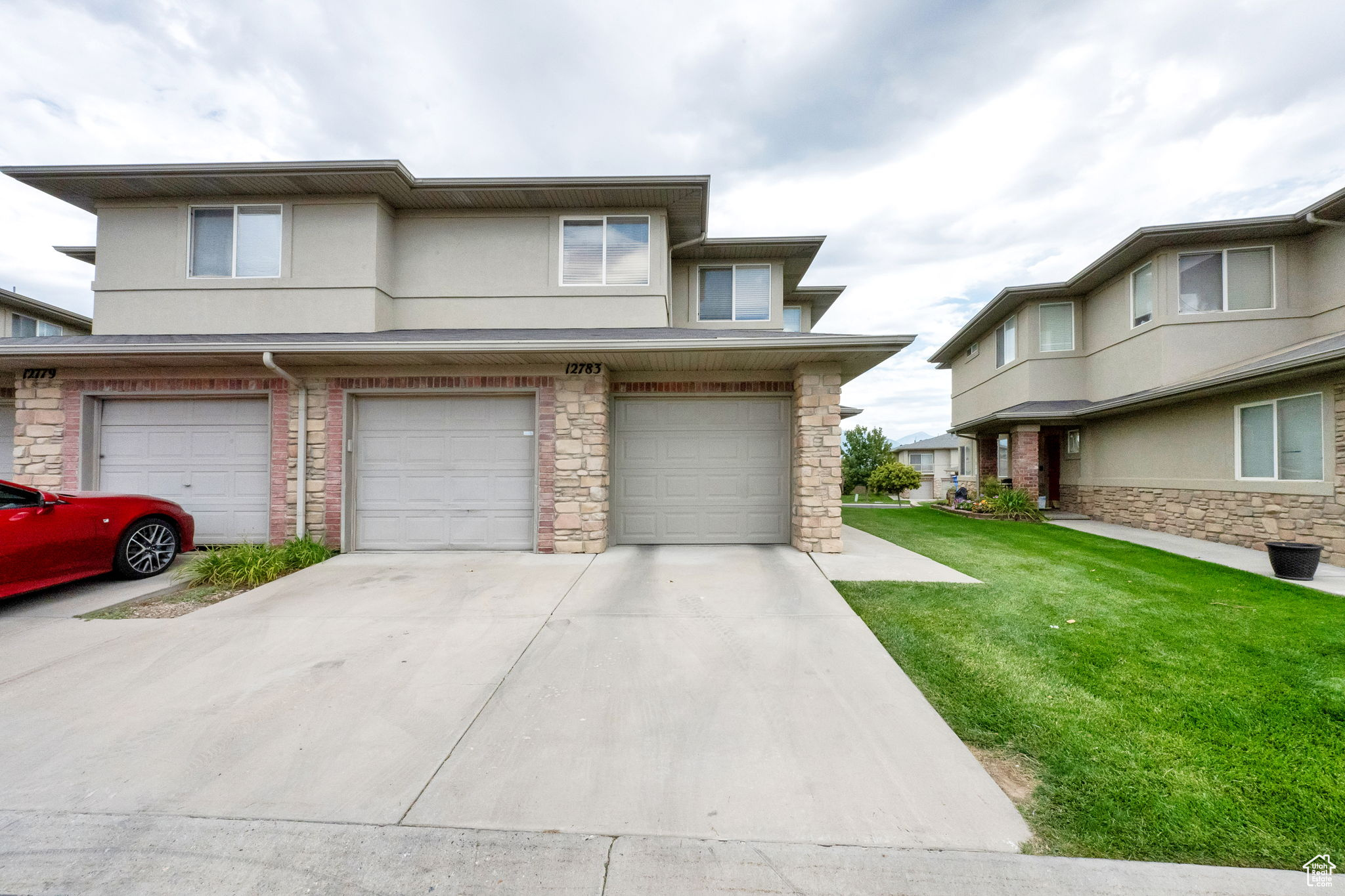 ASPEN SPRINGS PHASE 2 CONDO - Residential