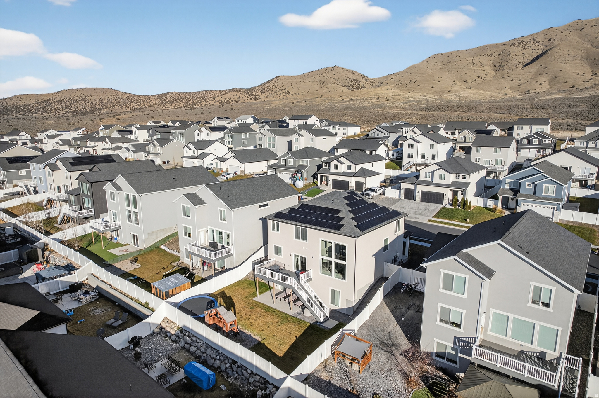 EAGLE POINT - Residential