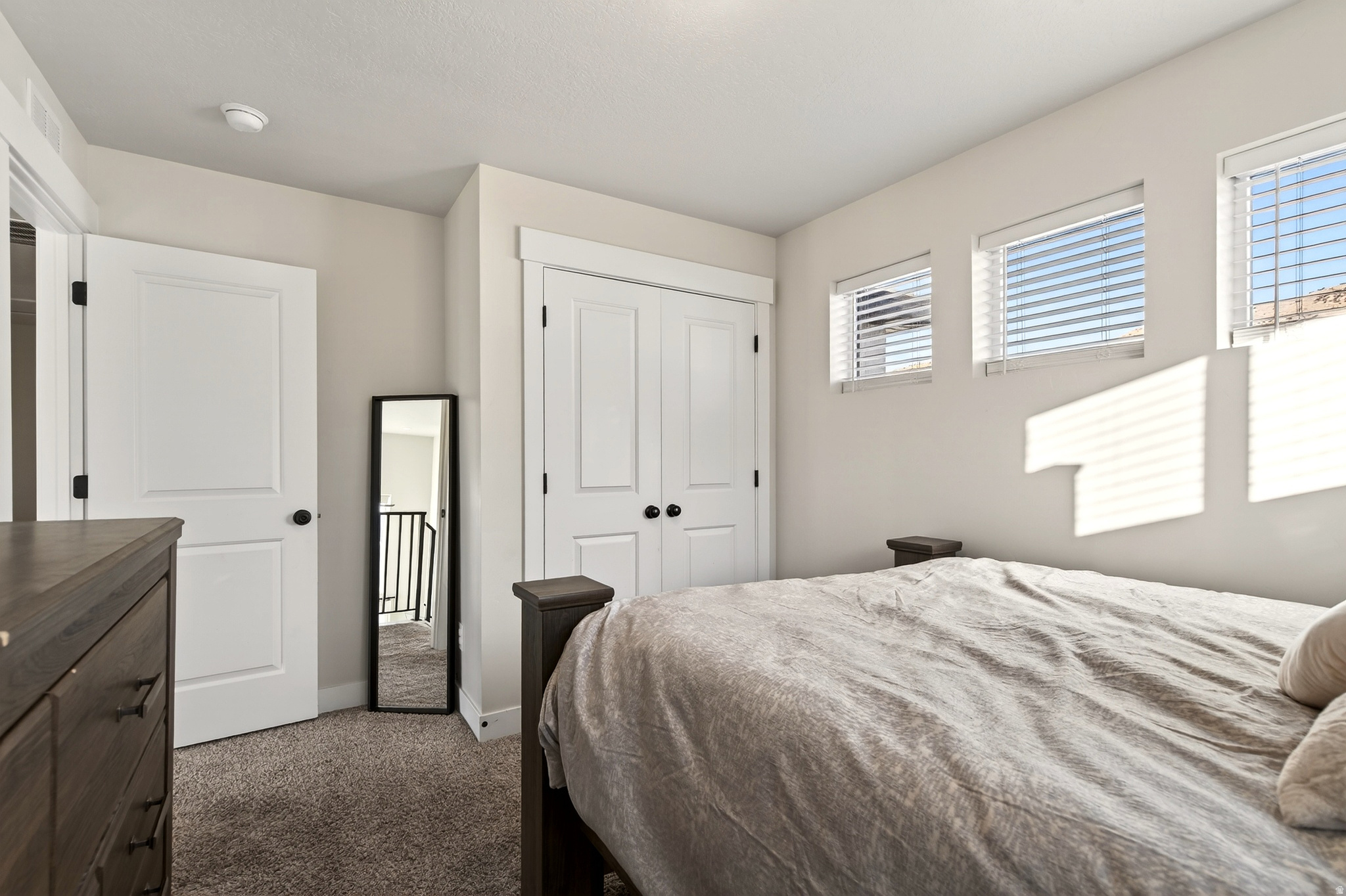 EAGLE POINT - Residential