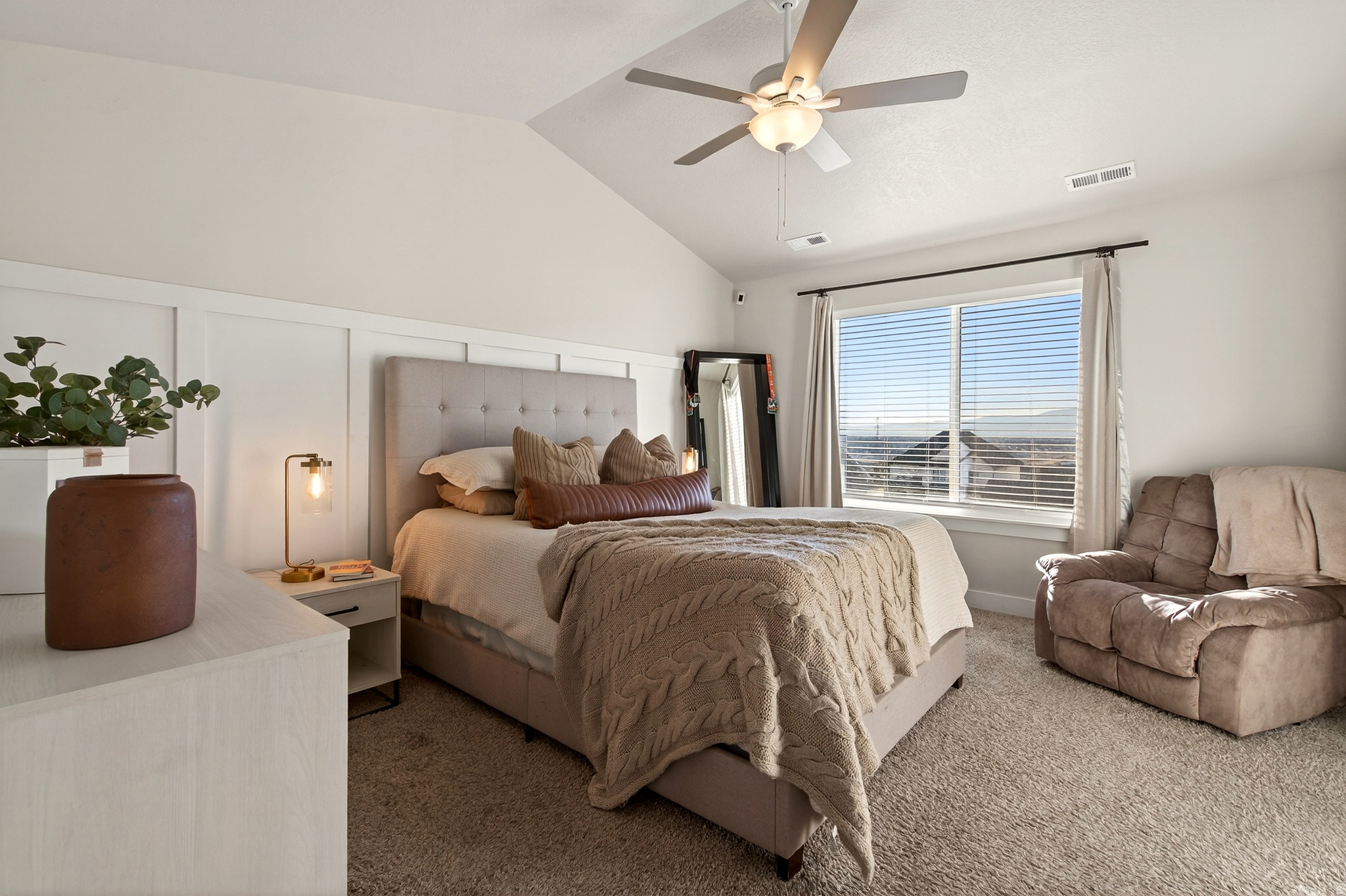 EAGLE POINT - Residential