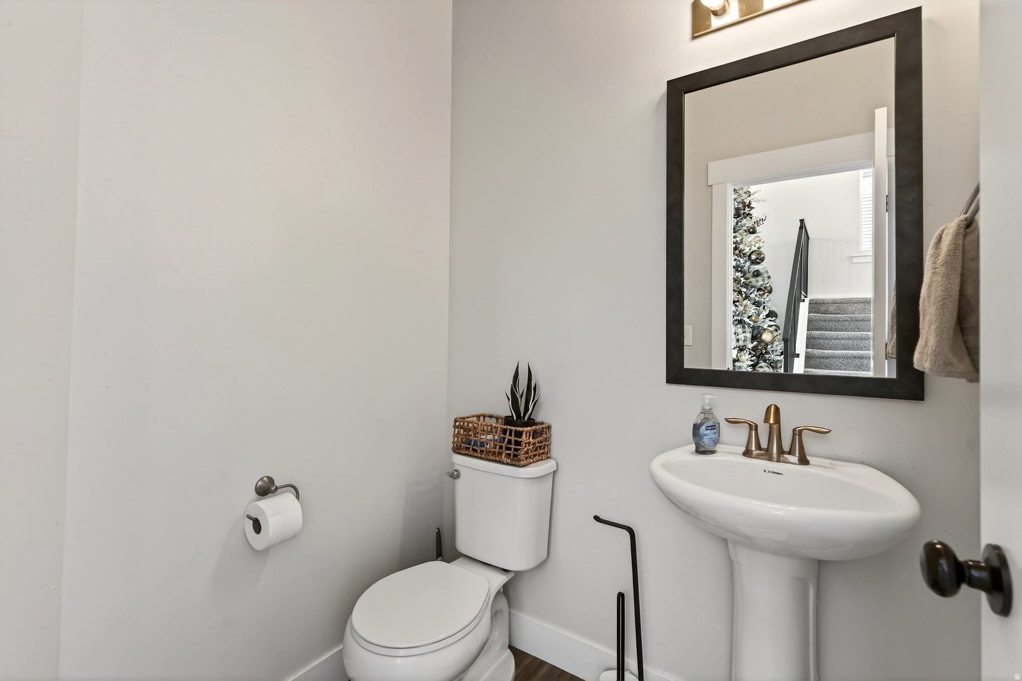 EAGLE POINT - Residential