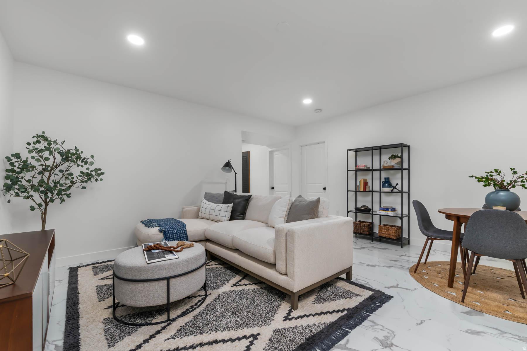 CEDAR CANYON - Residential