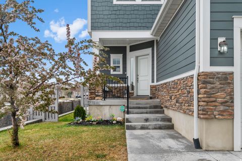 Tiny photo for 4696 W CAMELLIA LN, Cedar Hills, UT 84062 (MLS # 2148143)