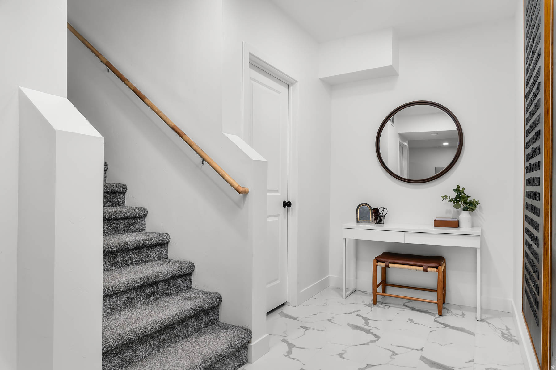 CEDAR CANYON - Residential